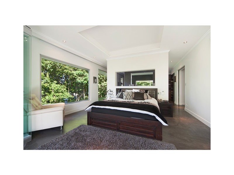 70 Falcon Street, Bayview Heights QLD 4868