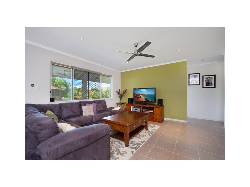 9 Denmark Street, Edmonton QLD 4869