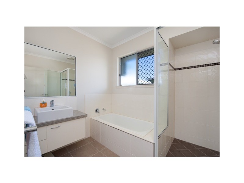 9 Denmark Street, Edmonton QLD 4869