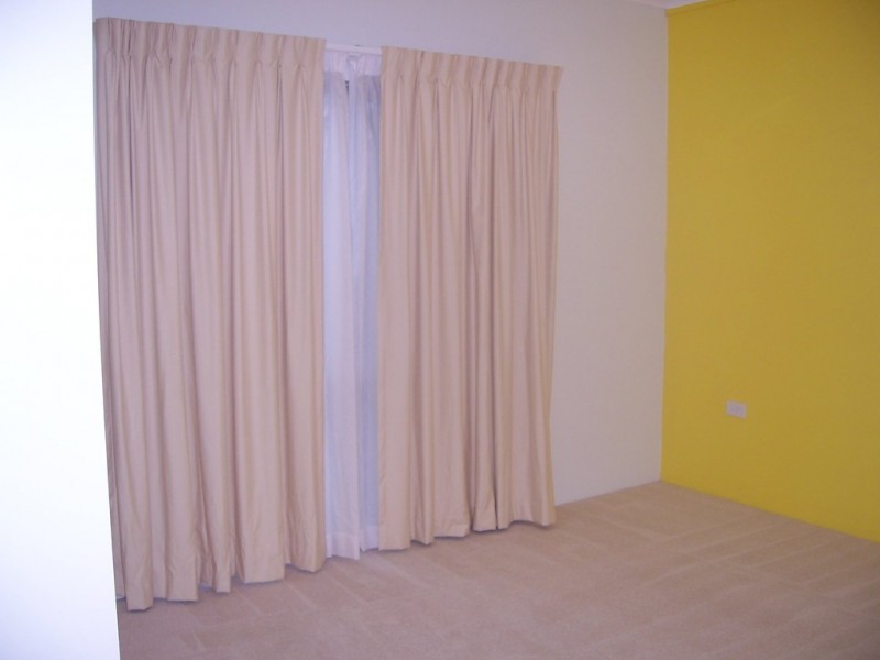 Mooroobool QLD 4870