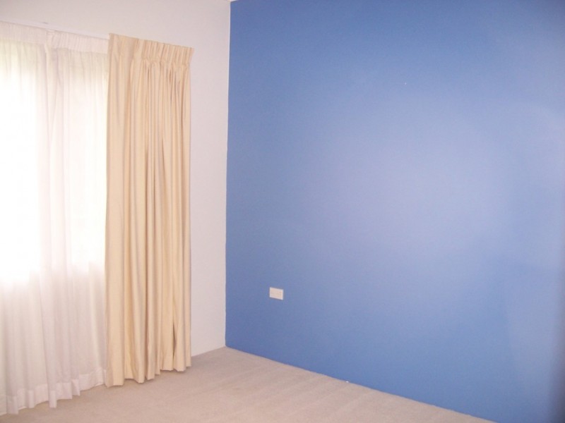 Mooroobool QLD 4870