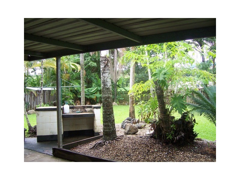 Mooroobool QLD 4870