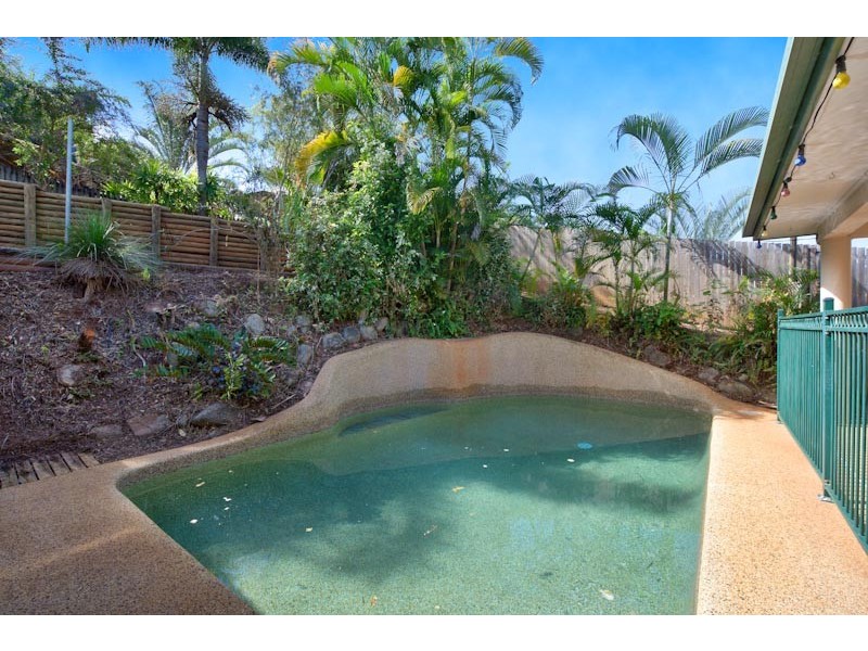 31 Currawong Street, Bayview Heights QLD 4868