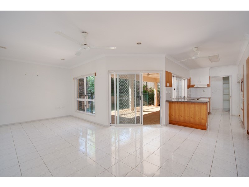 31 Currawong Street, Bayview Heights QLD 4868