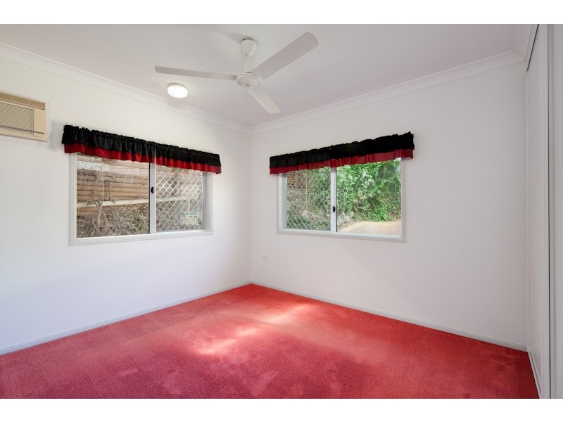 31 Currawong Street, Bayview Heights QLD 4868