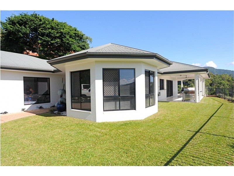 34 Eugenia Street, Redlynch QLD 4870