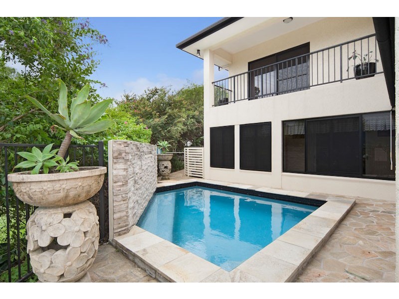 41-43 Koppen Terrace, Mooroobool QLD 4870