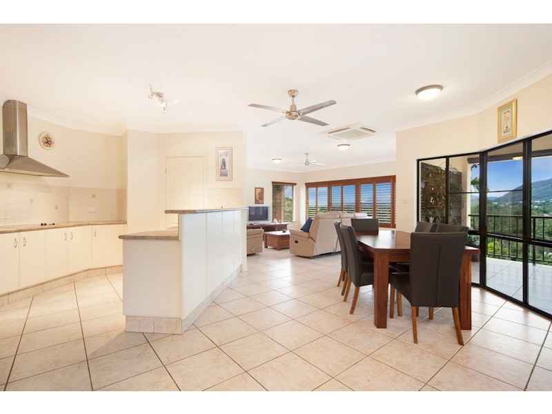 41-43 Koppen Terrace, Mooroobool QLD 4870