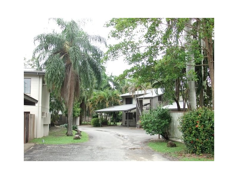 9/64 Pease Street, Manoora QLD 4870