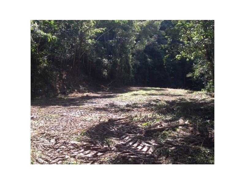 46 Cascades Drive, Redlynch QLD 4870