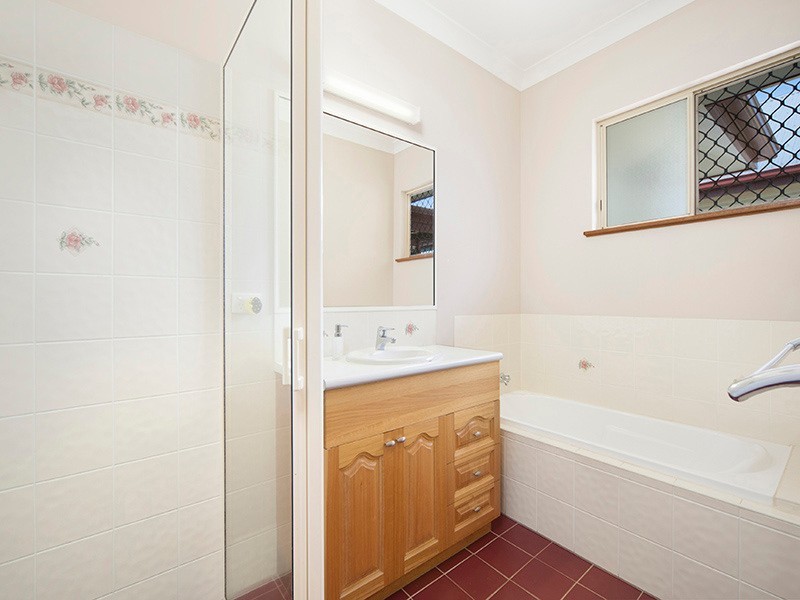 32 Madigans Drive, Mount Sheridan QLD 4868