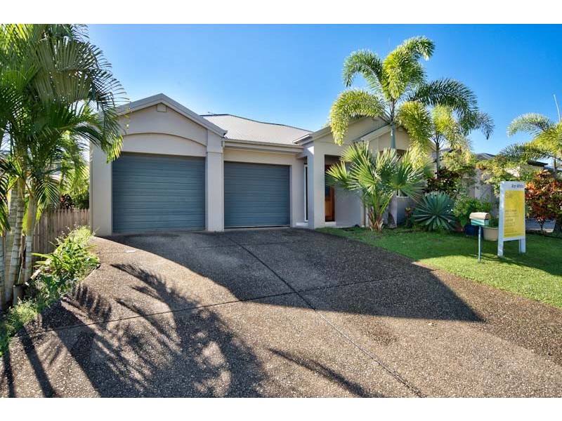 51 Chesterfield Close, Brinsmead QLD 4870