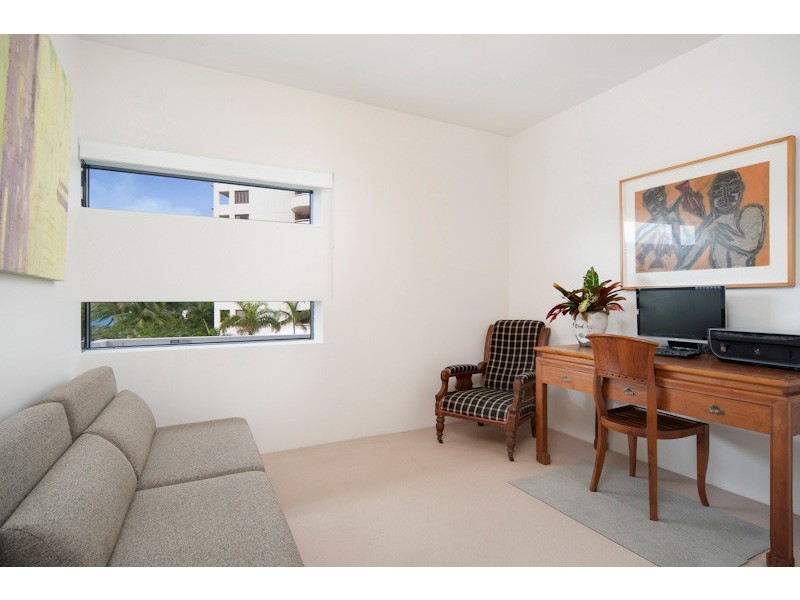 5/1 Marlin Parade, Cairns City QLD 4870