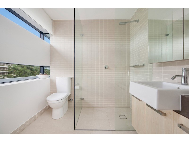 5/1 Marlin Parade, Cairns City QLD 4870