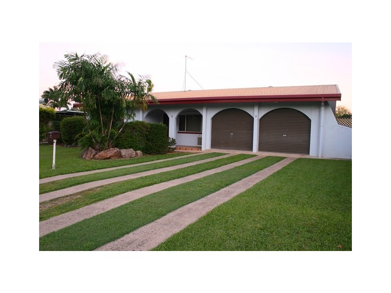 5 Bottlebrush Street, Mooroobool QLD 4870