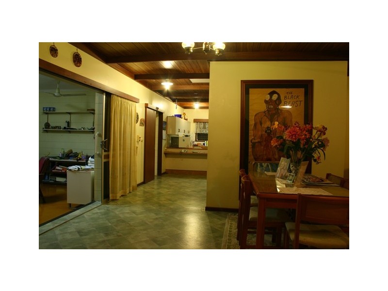 5 Bottlebrush Street, Mooroobool QLD 4870