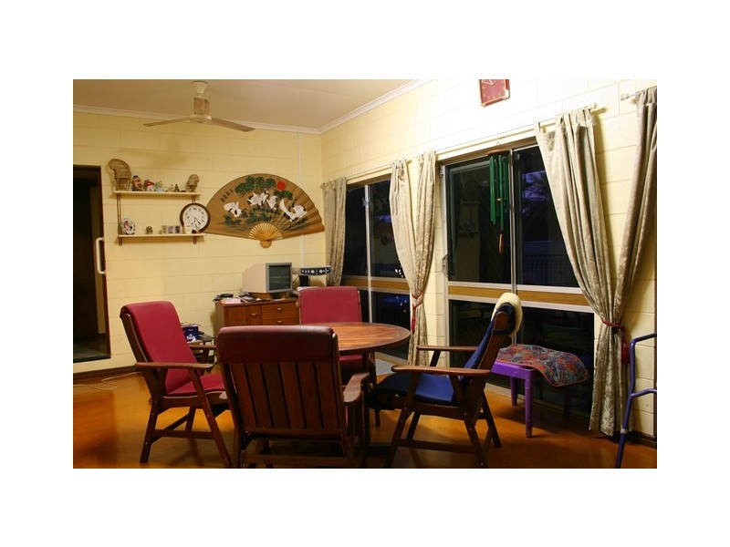 5 Bottlebrush Street, Mooroobool QLD 4870