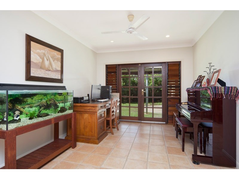 8-10 Lucky Street, Edmonton QLD 4869