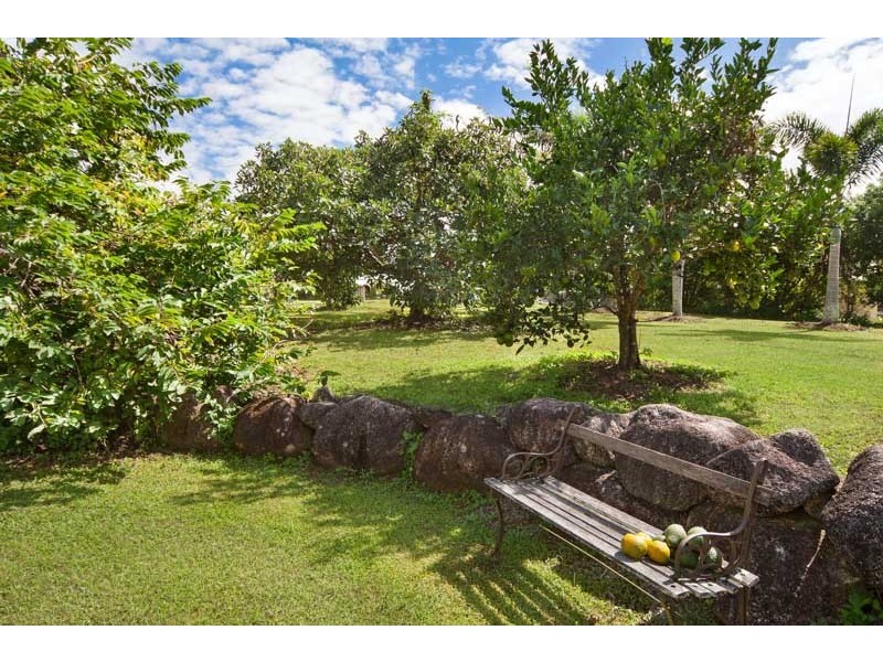 8-10 Lucky Street, Edmonton QLD 4869