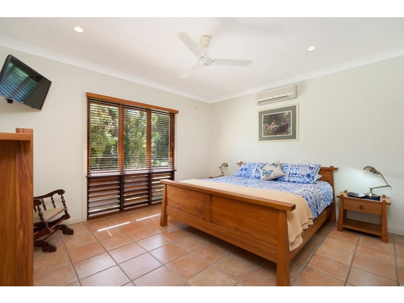 8-10 Lucky Street, Edmonton QLD 4869