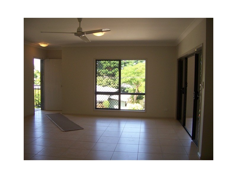 Manoora QLD 4870