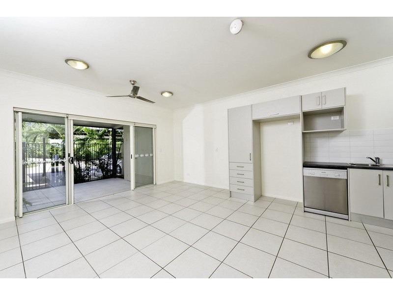 49/1-7 Ernest Street, Redlynch QLD 4870