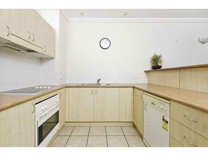 42/72 Kowinka Street, White Rock QLD 4868