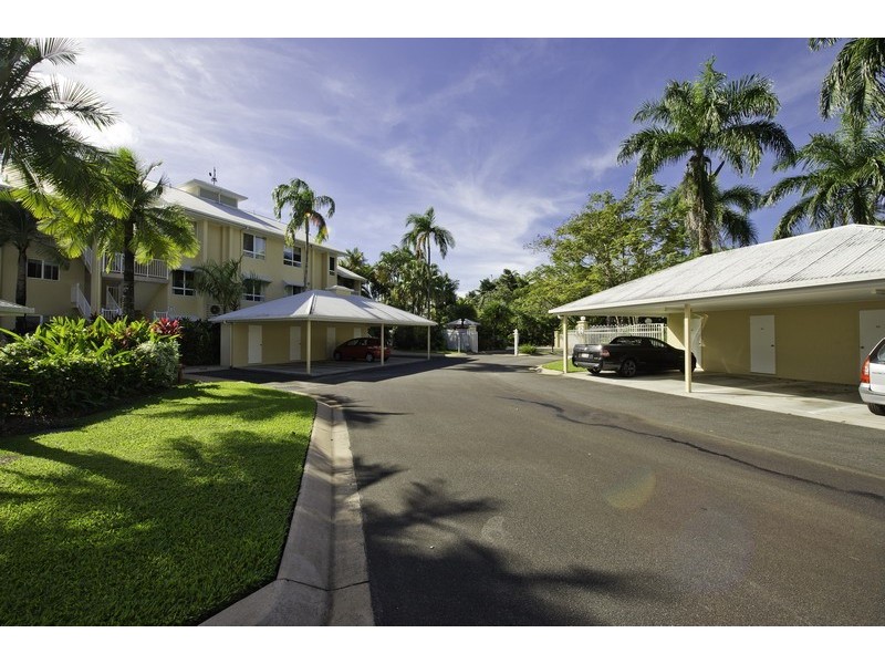 42/72 Kowinka Street, White Rock QLD 4868