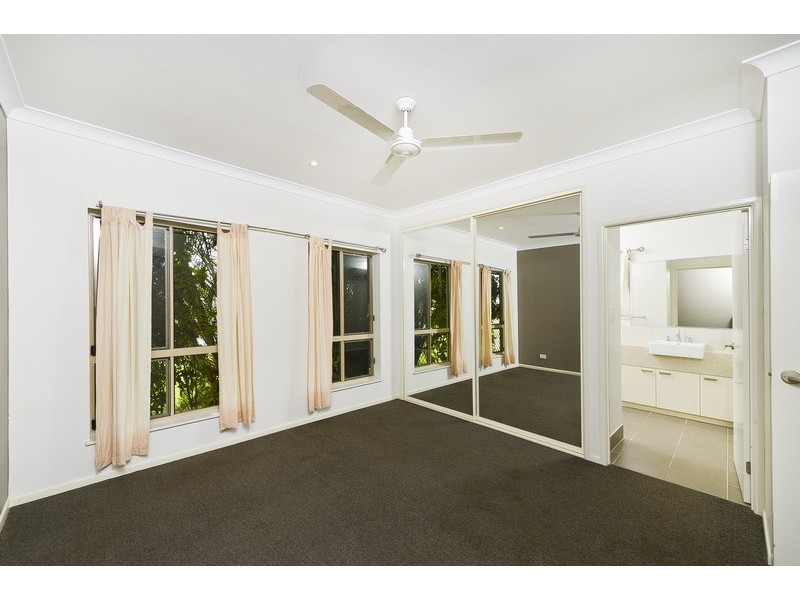 7 Hopkins Street, White Rock QLD 4868