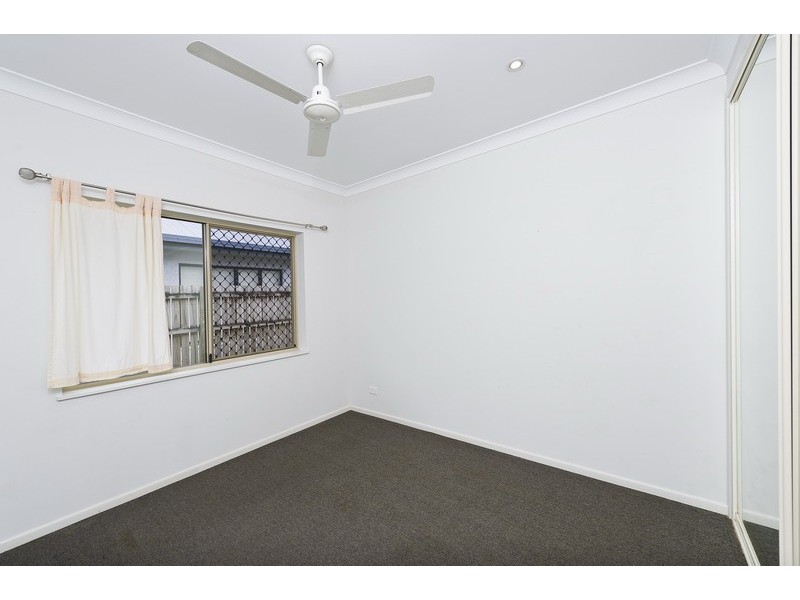 7 Hopkins Street, White Rock QLD 4868