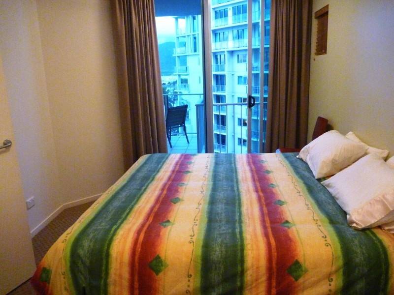 51/99 Esplanade, Cairns City QLD 4870