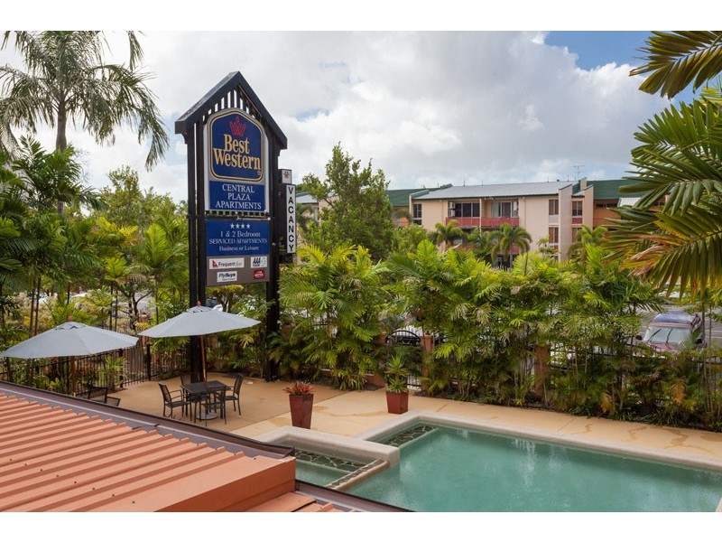 7/255 Lake Street, Cairns North QLD 4870