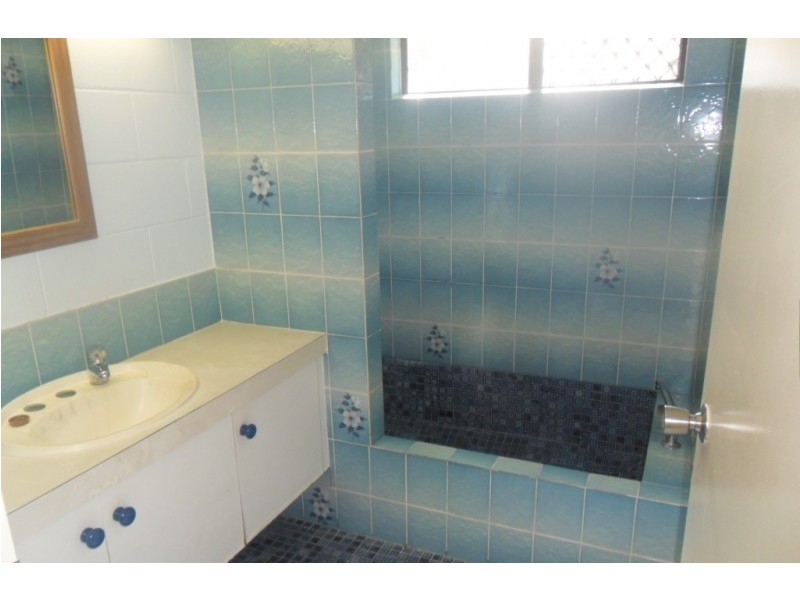 Brinsmead QLD 4870
