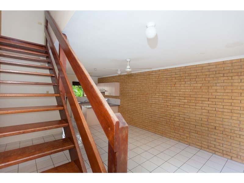 10/3 Grantala Street, Manoora QLD 4870