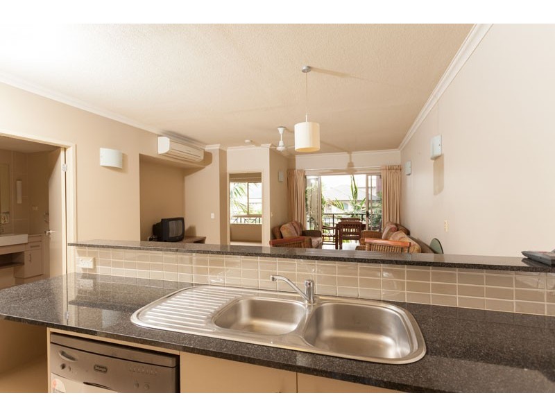 416/12 Gregory Street, Westcourt QLD 4870