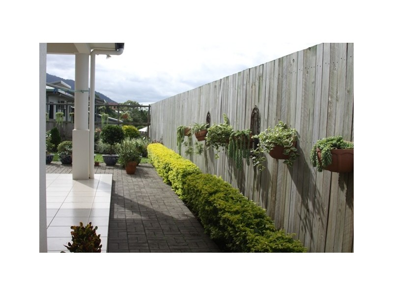 8 Butternut Close, Mount Sheridan QLD 4868