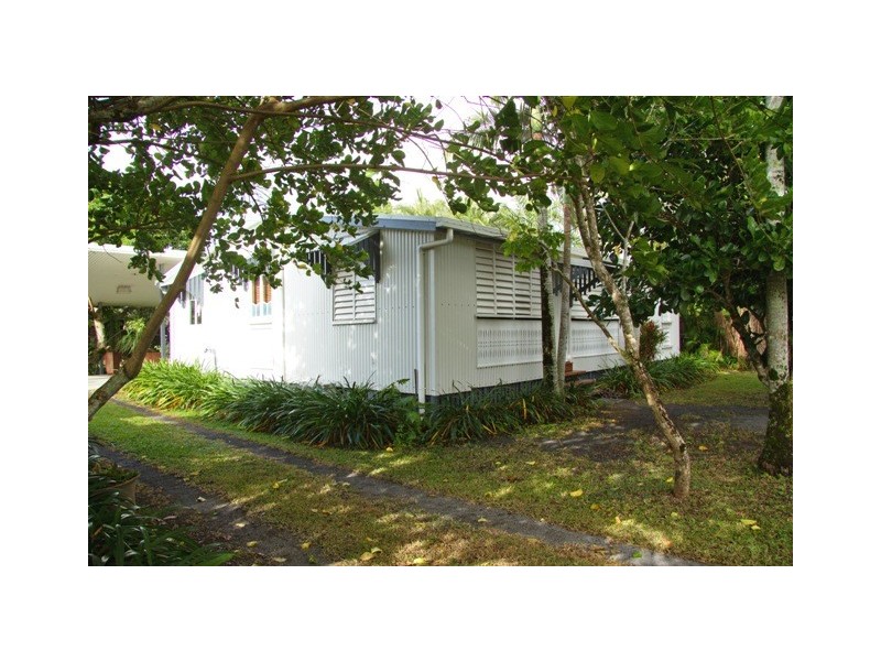 17 Thomas Street, Gordonvale QLD 4865