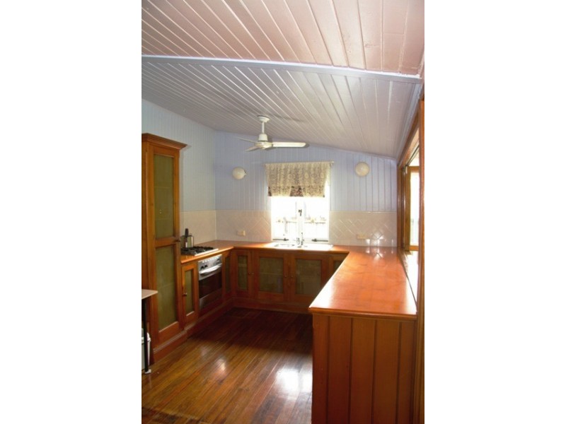 17 Thomas Street, Gordonvale QLD 4865