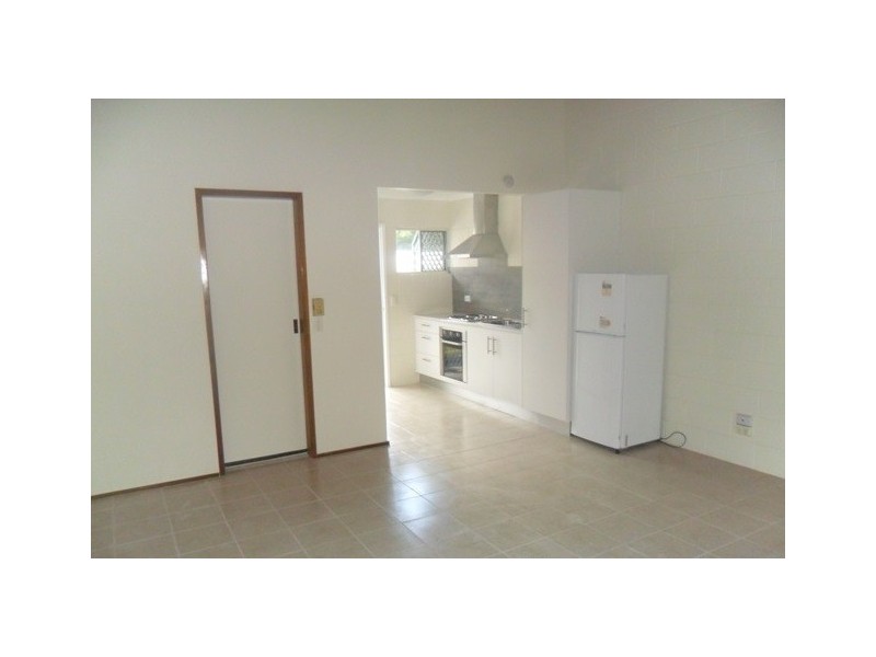 Manoora QLD 4870