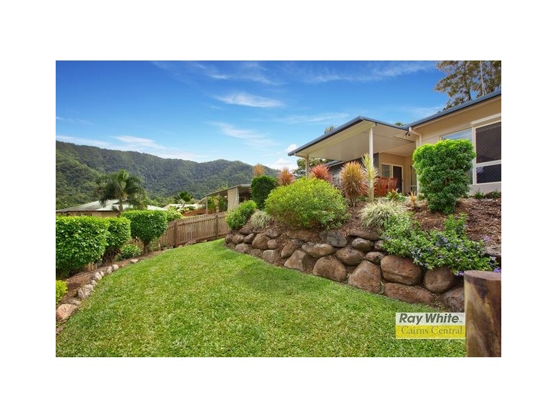 10 Powell Place, Bentley Park QLD 4869