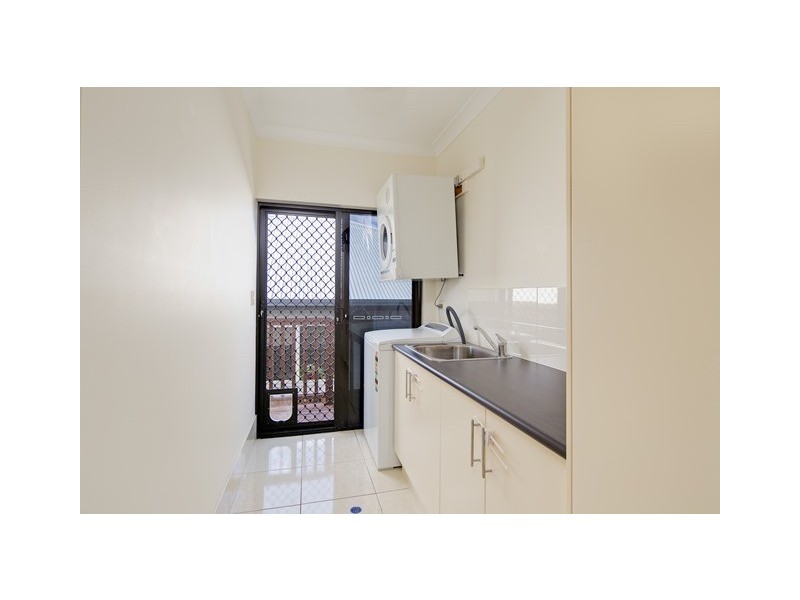 40 Treetop Drive, Mount Sheridan QLD 4868