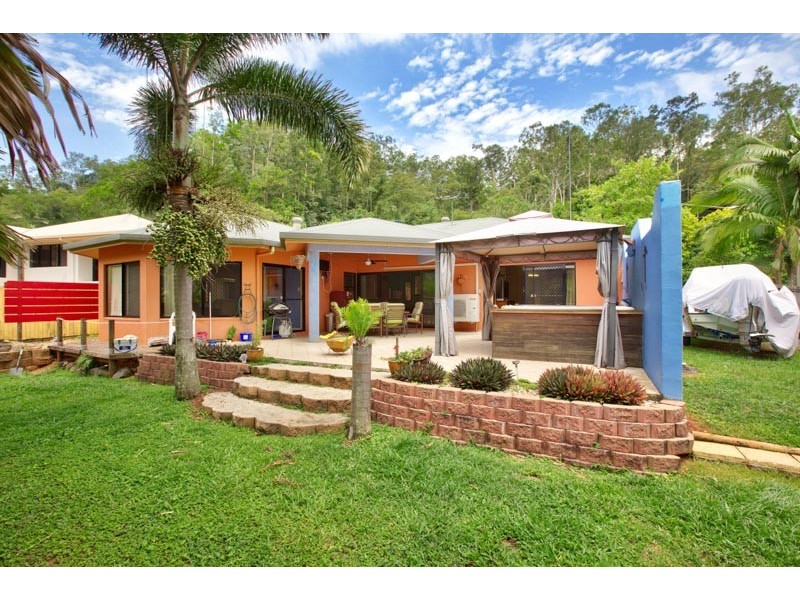 1 Goodsell Drive, Bentley Park QLD 4869