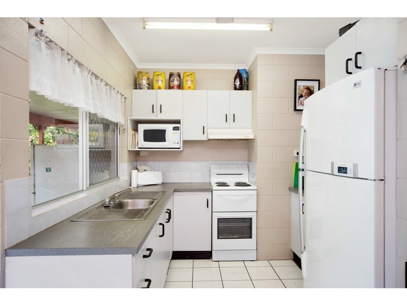 26 Golden Grove Drive, Bentley Park QLD 4869