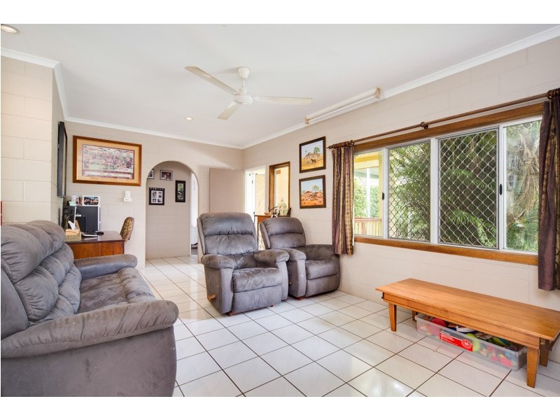 26 Golden Grove Drive, Bentley Park QLD 4869