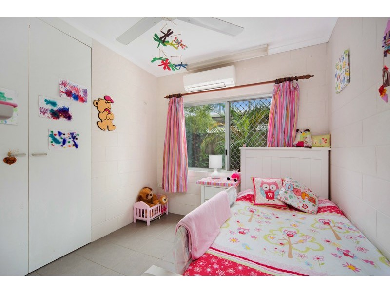 26 Golden Grove Drive, Bentley Park QLD 4869