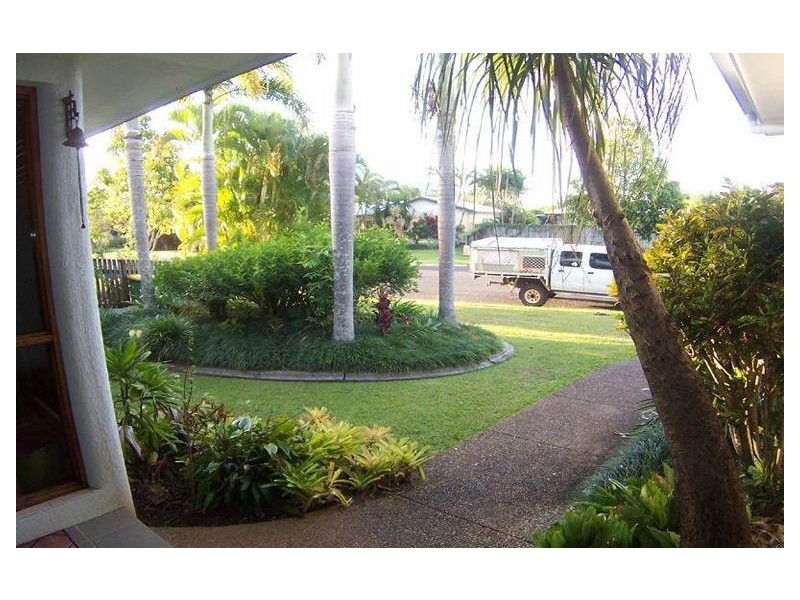 41 Resolution Drive, Bentley Park QLD 4869