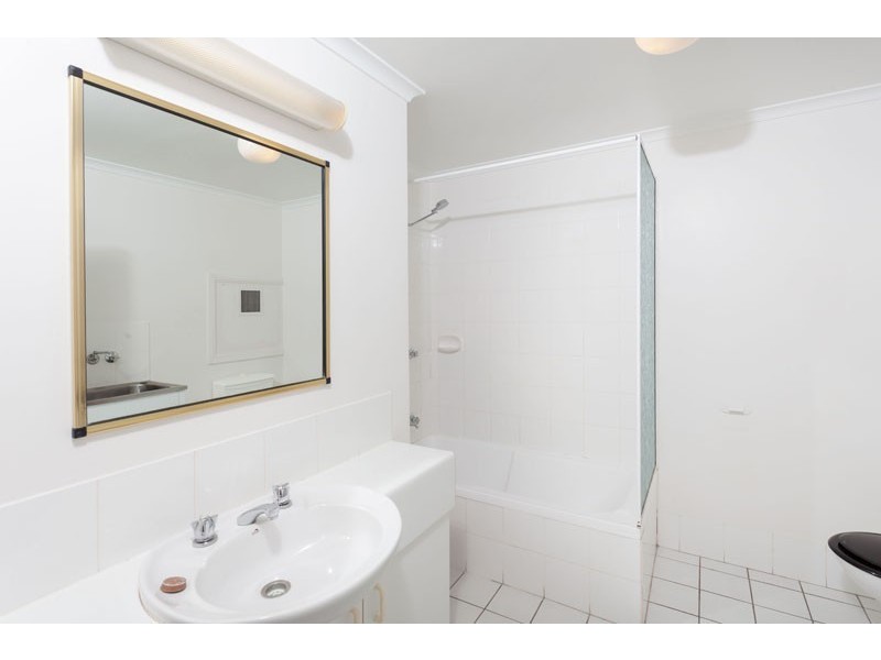 22/17B Upward Street, Cairns City QLD 4870