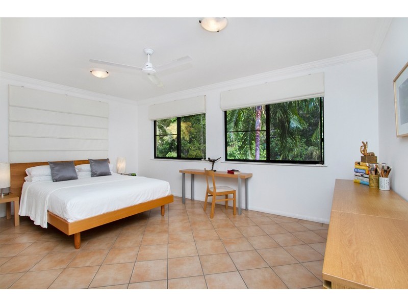 5/77 Sims Esplanade, Yorkeys Knob QLD 4878