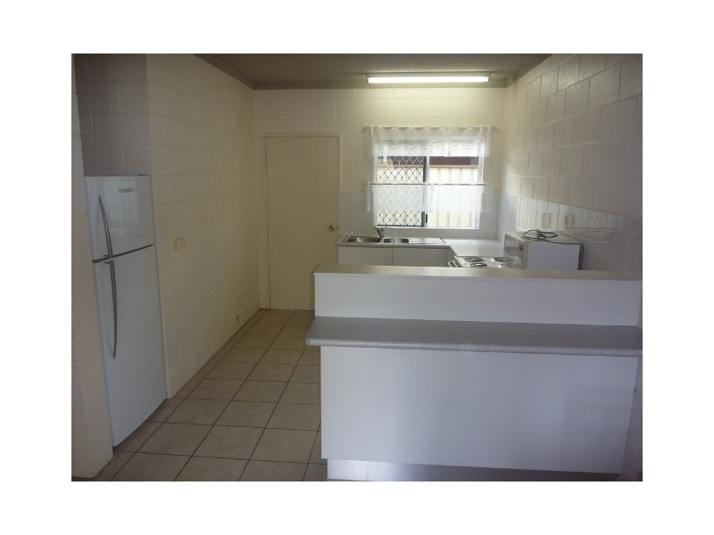 1/37 Winkworth Street, Bungalow QLD 4870