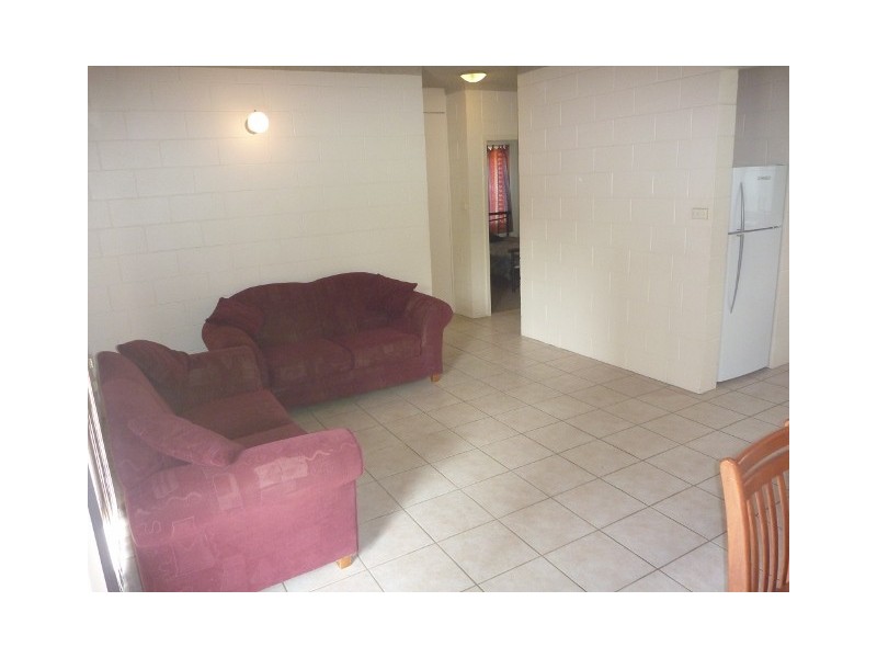 1/37 Winkworth Street, Bungalow QLD 4870